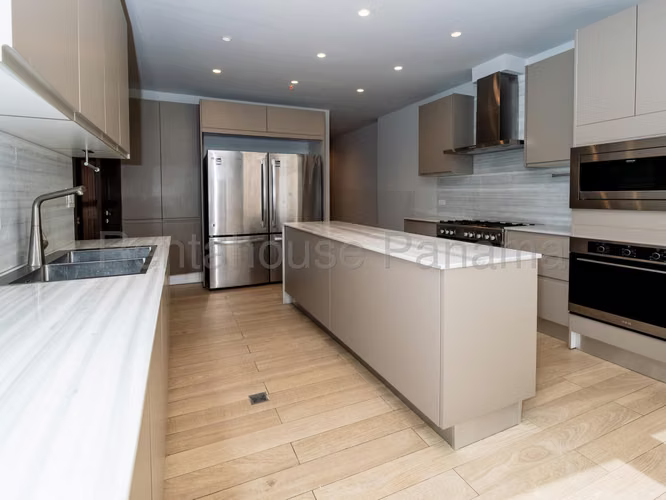 Alquiler de Apartamento en Paitilla Ph The Towers 329 Mts PD