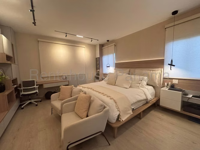 Alquiler de Casa en Costa Sur EL DORAL