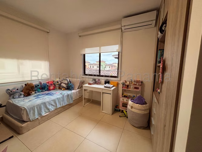 Alquiler de Casa en Costa Sur EL DORAL