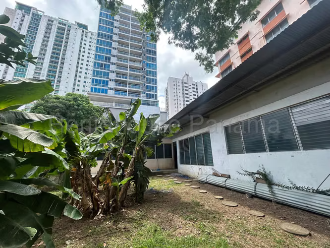 Venta de Terreno en El Cangrejo