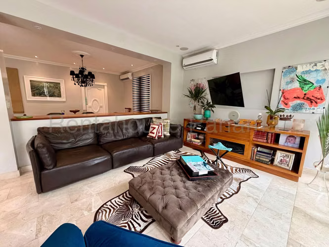 Venta de Casa en Costa del Este Palmeras del Este