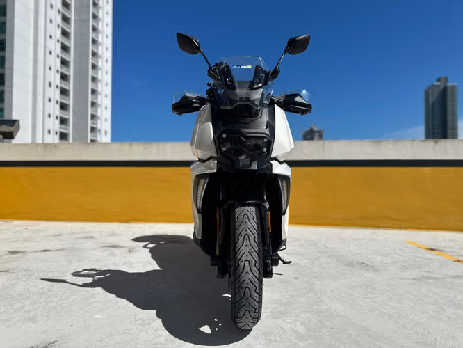 Se Vende BMW C400X 2020 – Excelente Estado