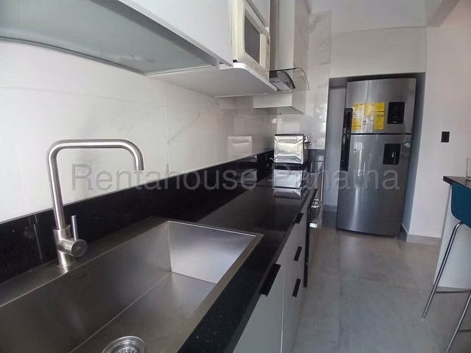 Apartamento amoblado en venta PH Denovo Obarrio
