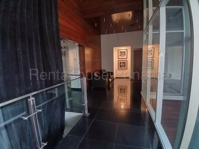 Apartamento amoblado en venta PH Denovo Obarrio