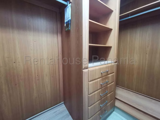 Vendo Apartamento en Costa del Este TEN TOWER OF27-721