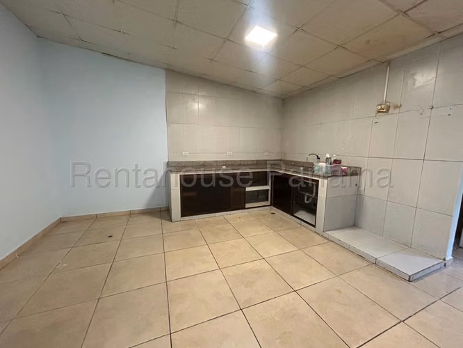 Alquilo Casa en CONDADO DEL REY OF27-713