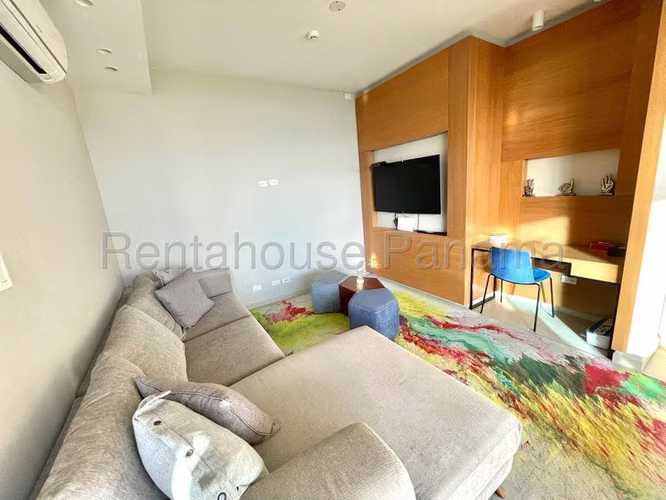 Alquiler de apartamento PH Maui Costa del Este (con opción a compra)