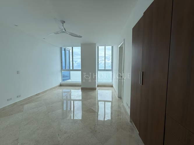 Alquiler de Apartamento en PH The Point – Punta Paitilla