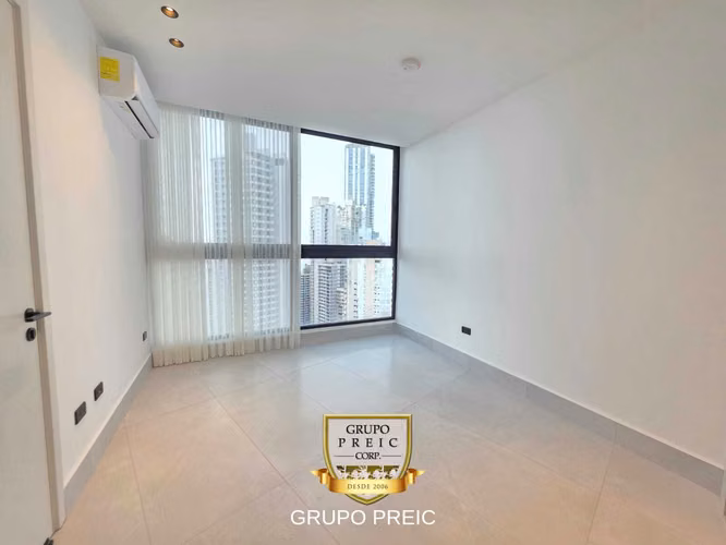 Apartamento en venta punta paitilla Ph Aquapoint CC