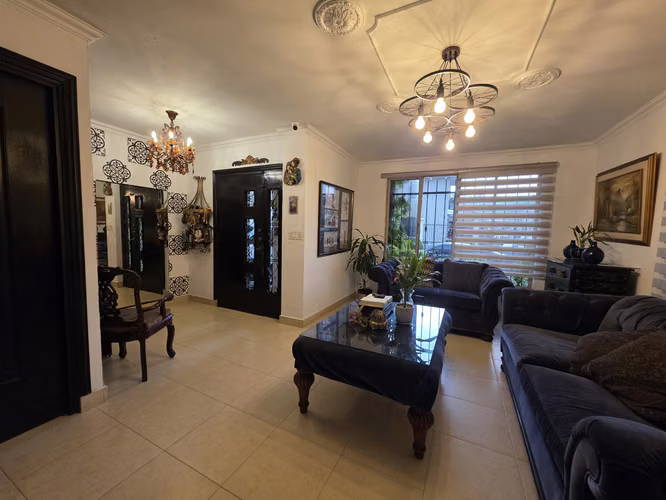 CASA 4R4B2P AMPLIO EN BARRIADA PASEO DORADO CONDADO 550000 - Imagen 2