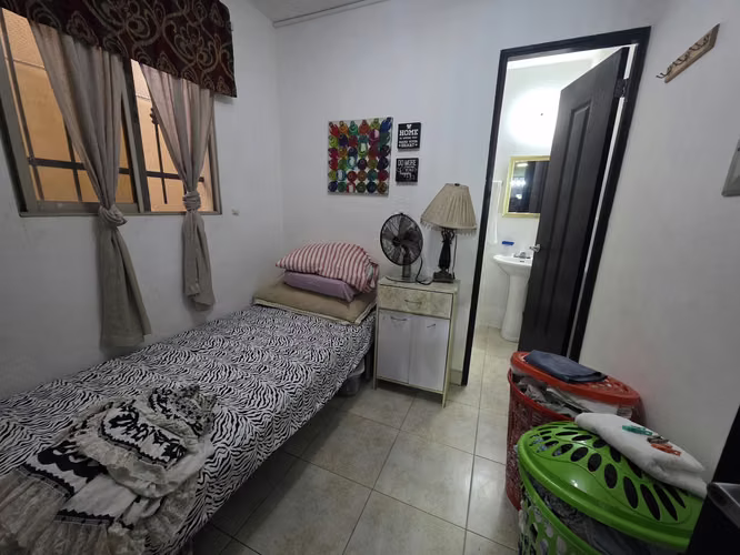 CASA 4R4B2P AMPLIO EN BARRIADA PASEO DORADO CONDADO 550000 - Imagen 7