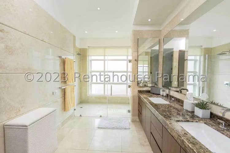 Apartamento en venta PH Marea Costa del Este