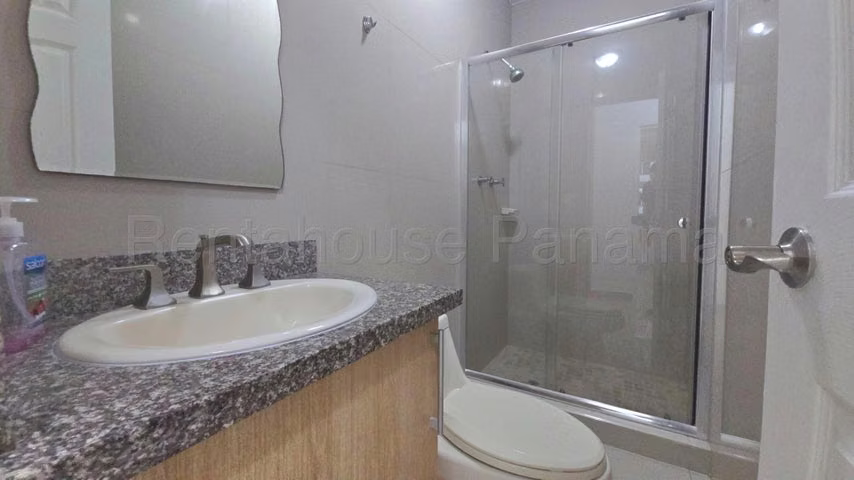 Alquiler -COMPRA de Apartamento PH PRIVE en San Francisco 27LBR427
