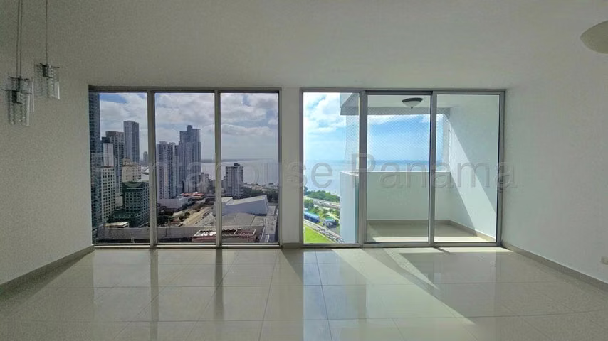 Alquiler -COMPRA de Apartamento PH PRIVE en San Francisco 27LBR427