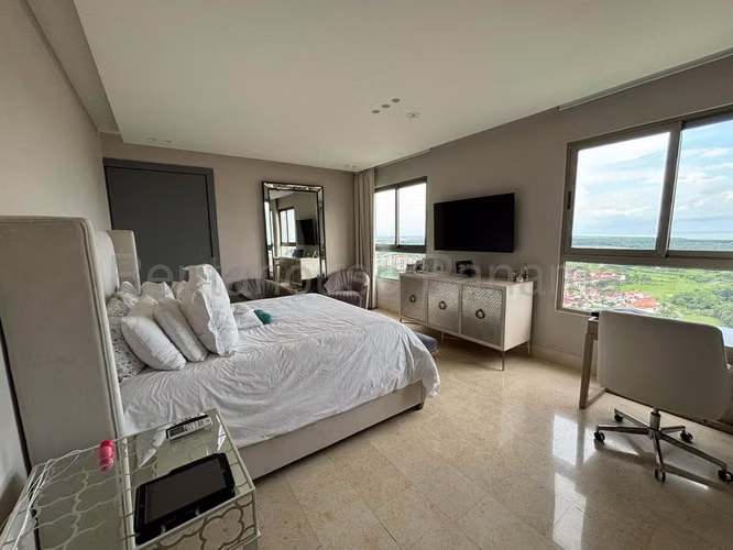 Apartamento en Santa María - Venta