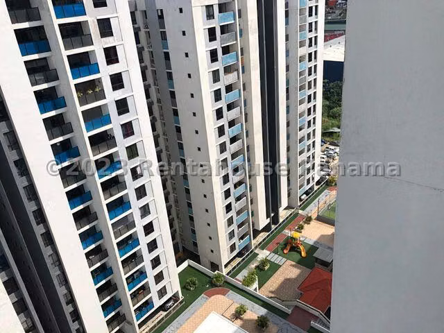 Apartamento en venta en Terrazas del Rey, Condado del Rey - Imagen 11