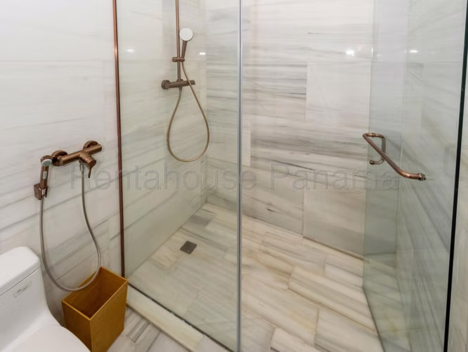 Alquiler de Apartamento en Paitilla Ph The Towers NS