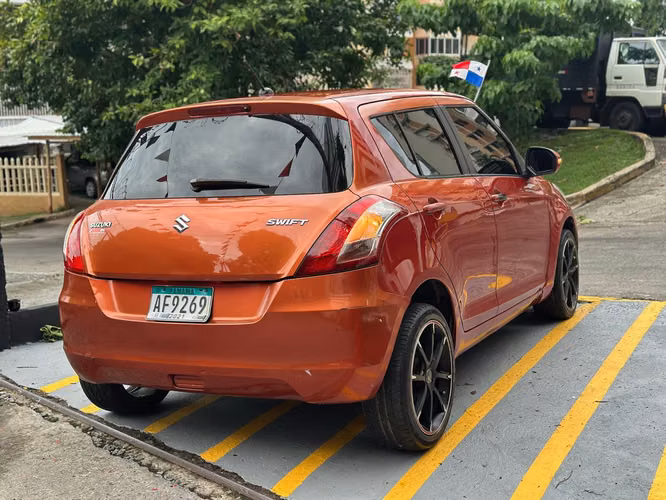 SUZUKI SWIFT 2014