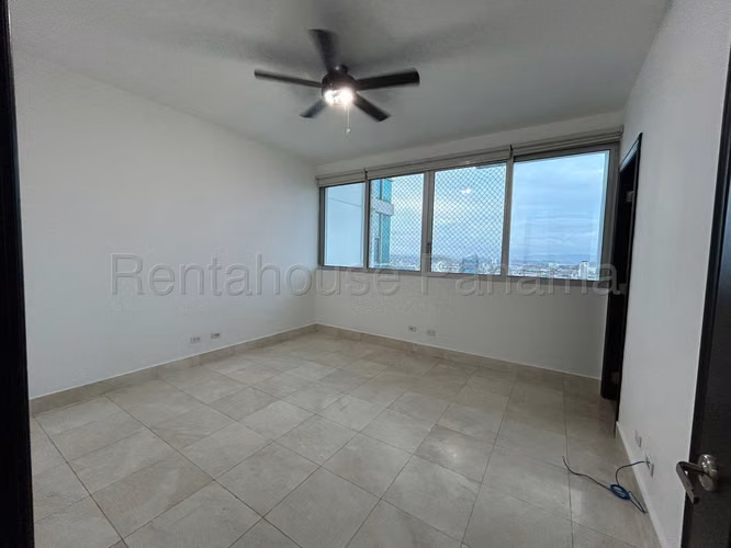 Venta de Apartamento en Costa del Este