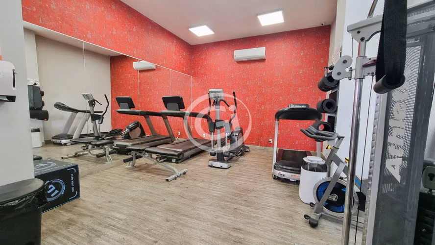 Venta Apartamento Remodelado Simja Altos del Golf