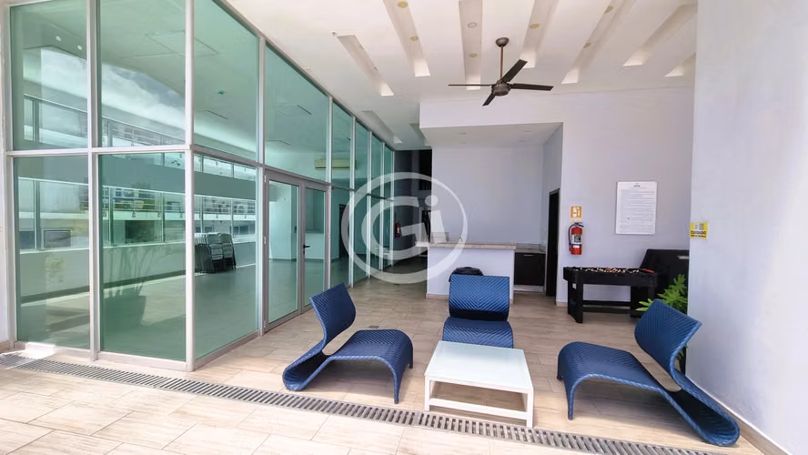 Venta Apartamento Remodelado Simja Altos del Golf