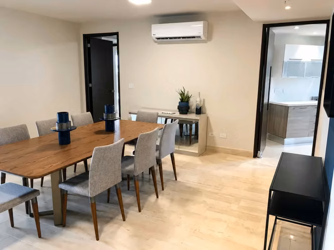 Venta en The Regent: 202 m², Full Amoblado y Amenidades Exclusivas