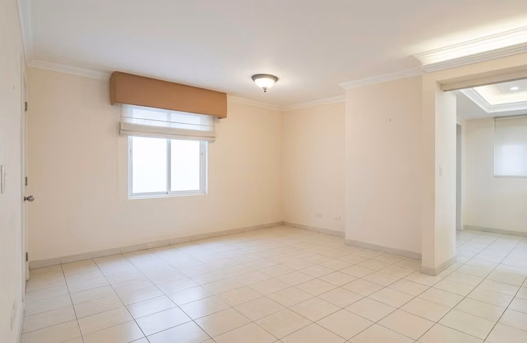 . Apartamento en El Cangrejo I con amplios espacio y ubicación premium - Imagen 4