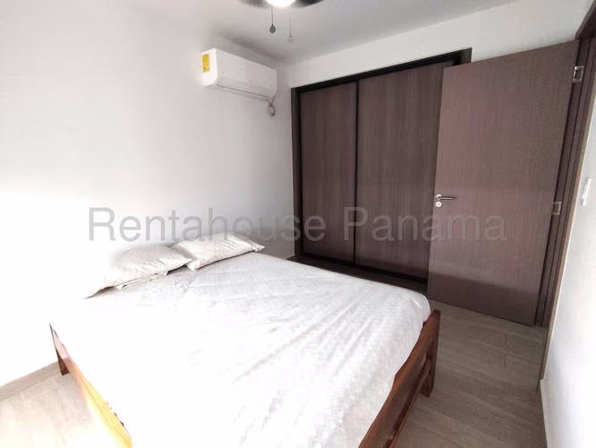 Alquiler Apartamento El Bosque - YD