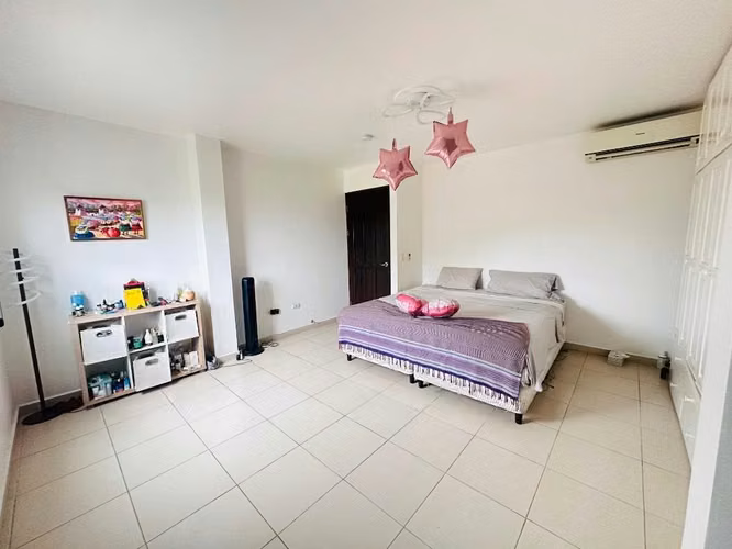 SE VENDE APARTAMENTO EN PH CARLS – DAVID, CHIRIQUÍ
