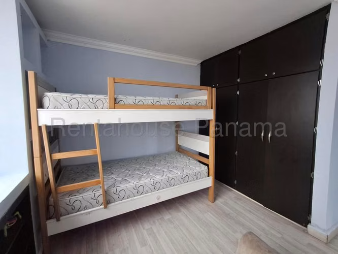 Apartamento en venta San Francisco PH Torres del Golf