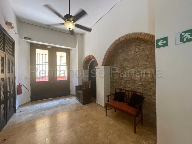 Apartamento en Casco Antiguo - Alquiler
