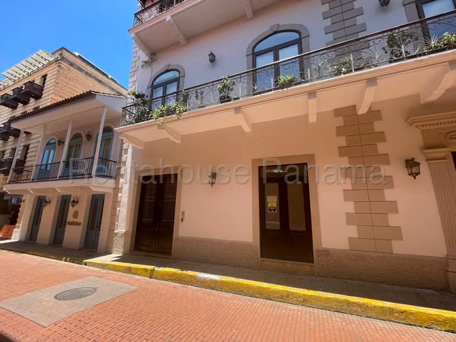 Apartamento en Casco Antiguo - Alquiler