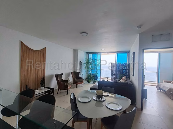 Se Vende Apartamento en Avenida Balboa LA27-753