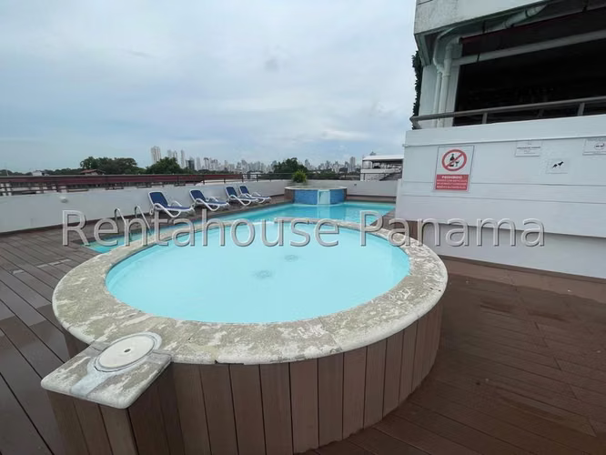 Apartamento en venta Via España PH Lefevre 75