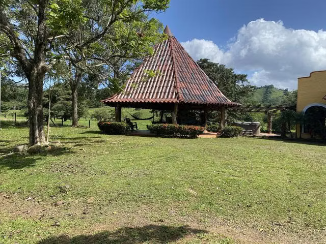 Terreno en Venta en Hacienda El Encanto Paso Blanco CIG27669