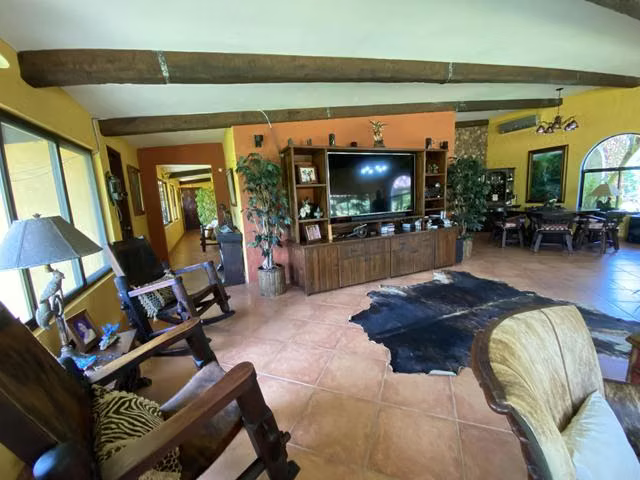 Terreno en Venta en Hacienda El Encanto Paso Blanco CIG27669