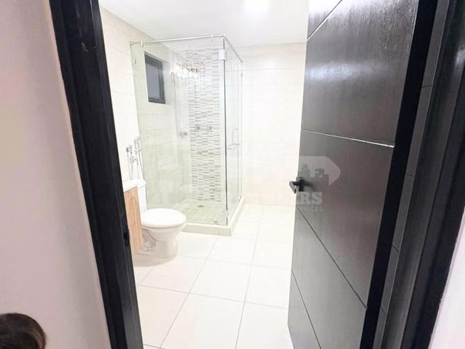 Venta de apartamento en PH Embassy Village | Clayton. JC - Imagen 8