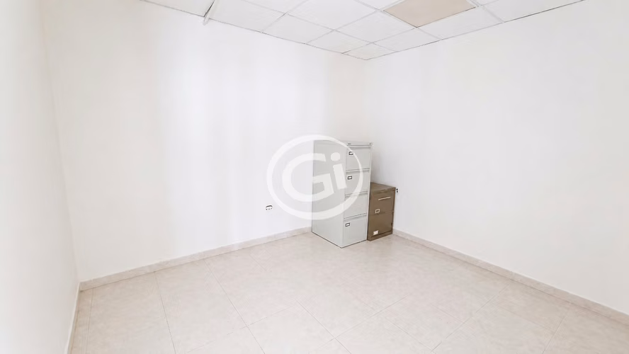 Venta Oficina Corporativa El Dorado. Amplios Espacios y Excelente Ubicación