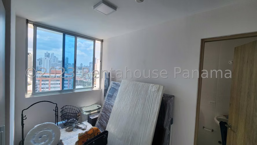 Apartamento en Venta en el Cangrejo. PH ZAPHIRO. 25LDC1315