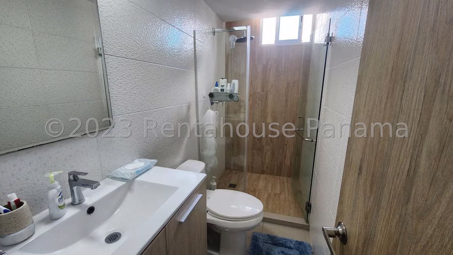 Apartamento en Venta en el Cangrejo. PH ZAPHIRO. 25LDC1315