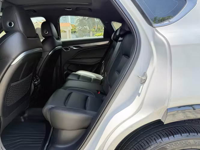Geely Tugella Full Extras 2023 a solo $18,900 - Imagen 9