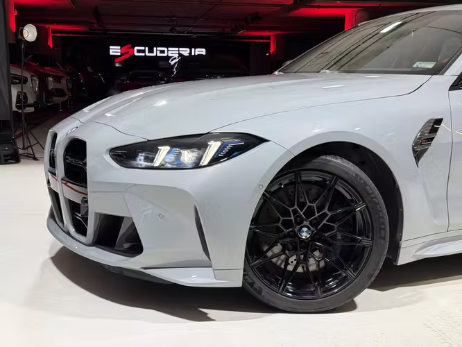 BMW M4 COMPETITION 2025