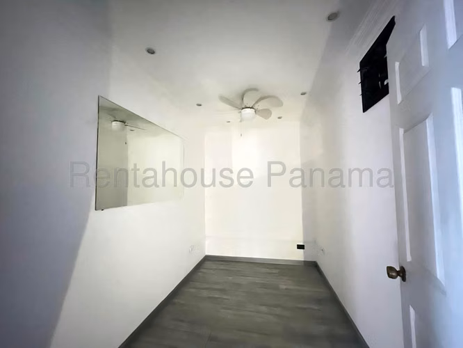 Alquiler Local Comercial en El Carmen 27YCG177