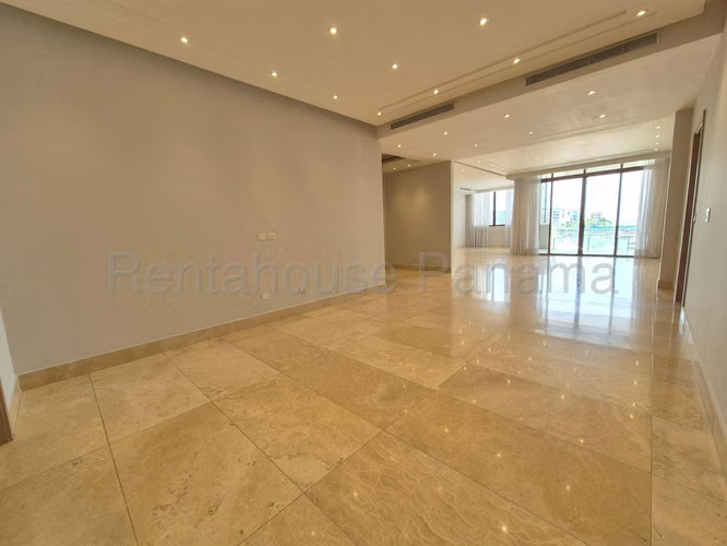 Alquilo Apartamento en Punta Pacifica LC26-1697