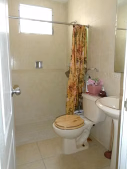 VENTA DE CASA ESQUINA EN BRISAS DEL GOLF