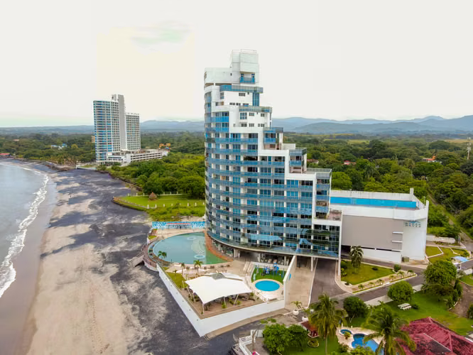 Apartamento con Vista al Mar en Alquiler en PH Ocean Waves, Nueva Gorgona
