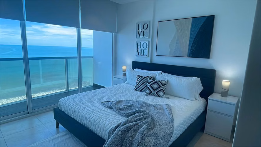 Apartamento con Vista al Mar en Alquiler en PH Ocean Waves, Nueva Gorgona