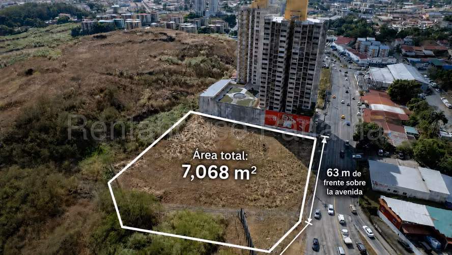 Alquiler de terreno en la Avenida Cincuentenario AK