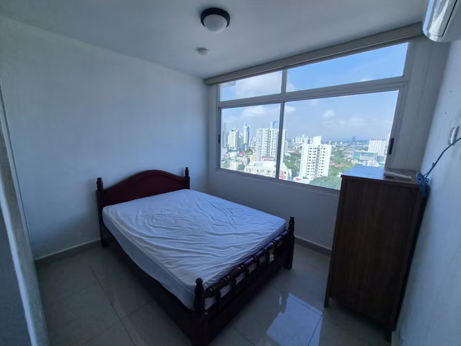 Apartamento Amoblado en PH Torres de Montserrat | B/.750