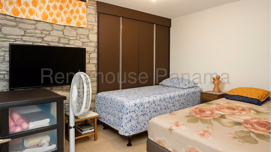 Cómodo Apartamento en Venta en Condado del Rey 26PPM3480